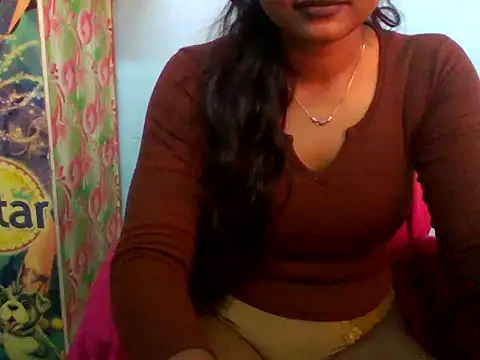 Snapshot of Barbie_183 chatting on 06-22-26, 05:37 Barbie 183 online show from 06-22-26, 05:37