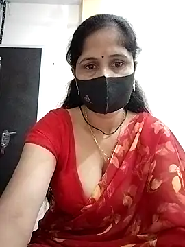 Snapshot of priyancyfun chatting on 11-19-25, 02:22 priyancyfun online show from 11-19-25, 02:22