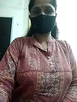 Snapshot of priyancyfun chatting on 11-21-25, 05:00 priyancyfun online show from 11-21-25, 05:00