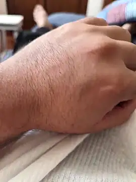 Snapshot of pitorico_bb chatting on 04-08-26, 01:22 pitorico bb online show from 04-08-26, 01:22