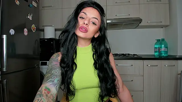 NNNoire online show from 02-07-25, 03:08