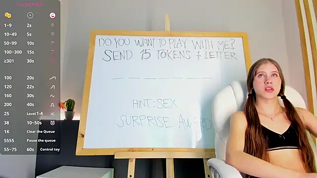 sara  jones gh online show from 02-19-25, 10:42