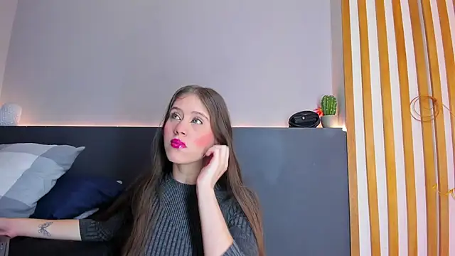 sara  jones gh online show from 09-23-25, 11:24