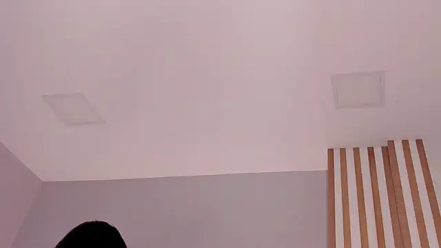 sara  jones gh online show from 12-22-25, 04:48