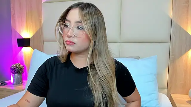 antonella cutie  online show from 10-20-25, 12:38