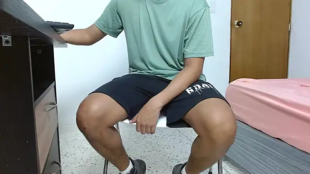 zeus 2025  online show from 01-16-25, 02:51