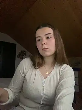 mewKate online show from 03-15-25, 03:59