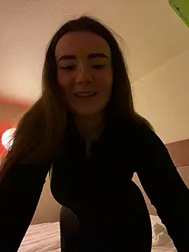 mewKate online show from 03-25-26, 07:31