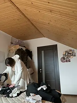 mewKate online show from 03-30-26, 03:02