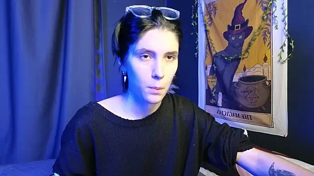 Hyeon Jin online show from 01-28-25, 08:36