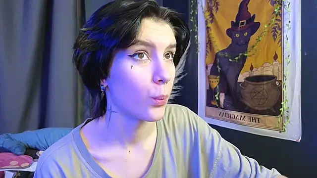 Hyeon Jin online show from 02-07-25, 09:37