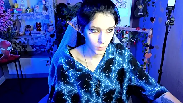 Hyeon Jin online show from 02-17-25, 01:25