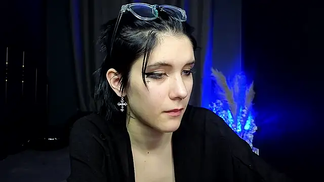 Hyeon Jin online show from 03-04-25, 08:27