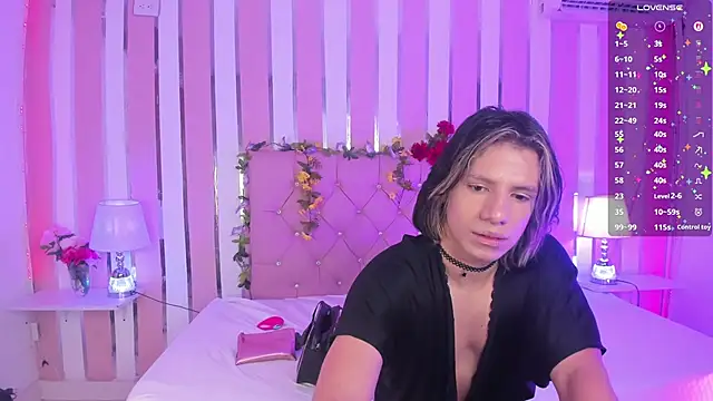 TylerBloom online show from 09-26-25, 12:42