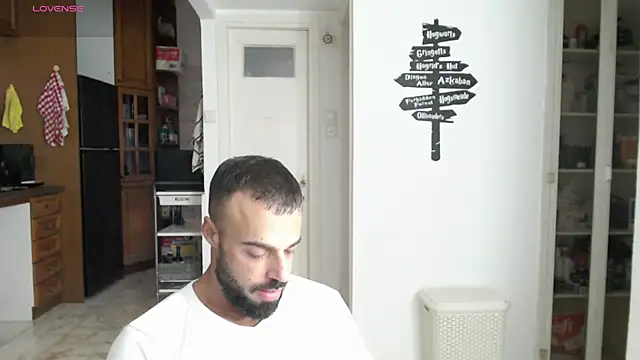 Snapshot of todddantes25 chatting on 03-21-25, 03:24 todddantes25 online show from 03-21-25, 03:24