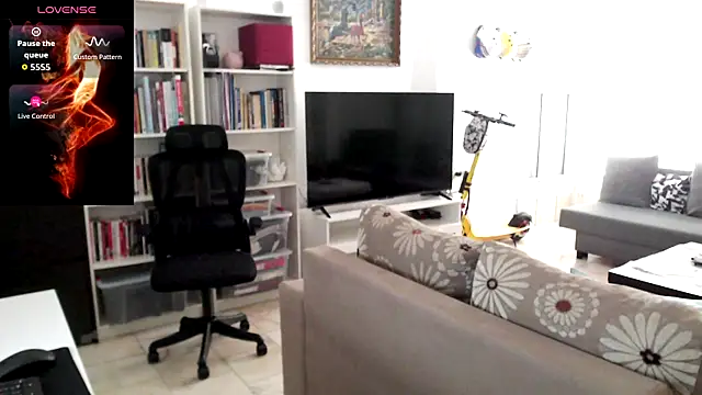 Snapshot of todddantes25 chatting on 09-24-25, 11:35 todddantes25 online show from 09-24-25, 11:35