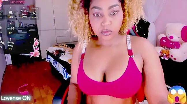 Aliana Ross online show from 03-10-25, 01:54