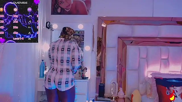 Aliana Ross online show from 01-13-26, 07:57