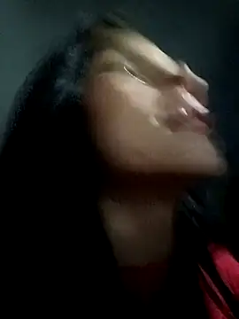 Snapshot of the_queen_of_street chatting on 11-10-25, 01:04 the queen of street online show from 11-10-25, 01:04