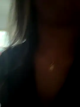 LuizaDiaz online show from 10-07-25, 07:33