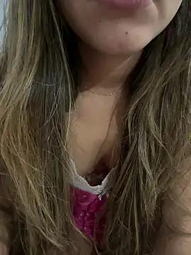 LuizaDiaz online show from 10-15-25, 01:39