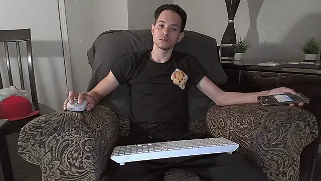 azzel19 online show from 01-27-25, 01:26