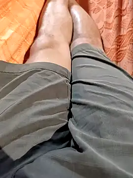 xandeenara25 online show from 01-06-25, 12:37