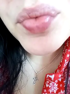 Snapshot of Lauren_Amabel chatting on 11-22-25, 10:36 Lauren Amabel online show from 11-22-25, 10:36