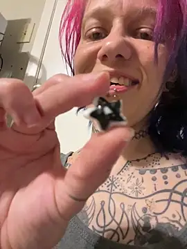 trashbrat online show from 05-18-26, 04:07