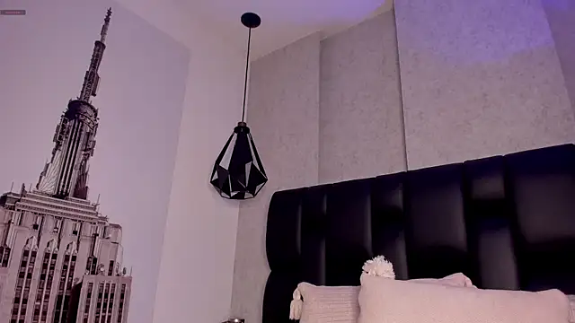Snapshot of Blue_Angell chatting on 04-11-26, 12:26 Blue Angell online show from 04-11-26, 12:26