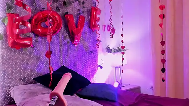 VeronicaOlson  online show from 02-14-25, 07:49