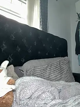 Snapshot of PrettyPrincess69x chatting on 02-20-25, 10:48 PrettyPrincess69x online show from 02-20-25, 10:48