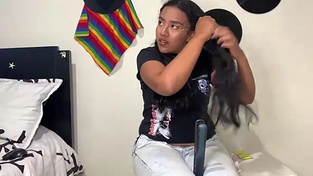 giselao online show from 01-12-25, 03:39