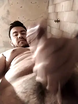 Snapshot of Man456545 chatting on 02-21-26, 02:18 Man456545 online show from 02-21-26, 02:18