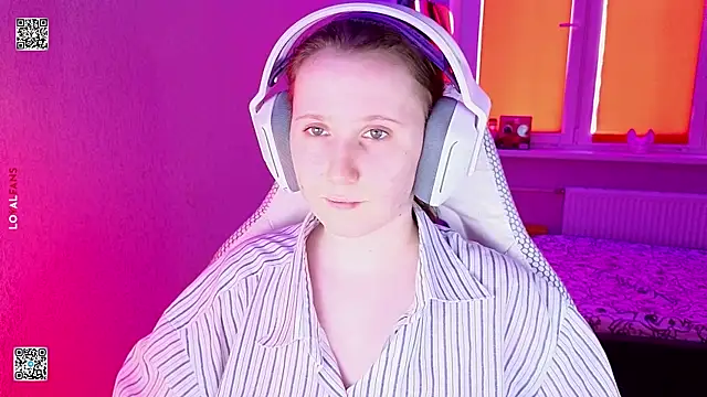 mon lola online show from 04-29-26, 01:37