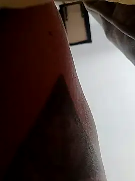 Snapshot of jayjay198080 chatting on 03-21-25, 10:28 jayjay198080 online show from 03-21-25, 10:28