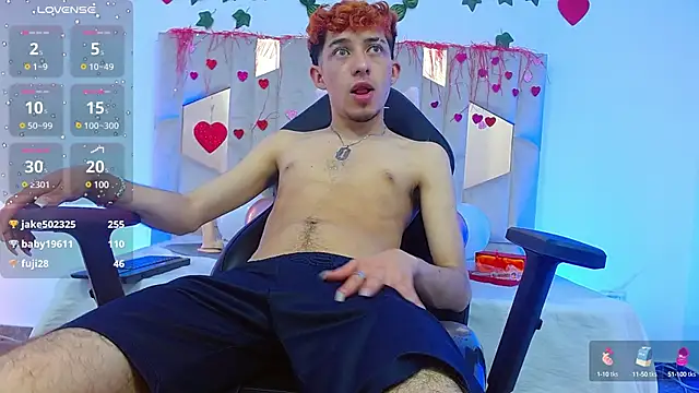 Axel tay online show from 02-25-25, 06:14