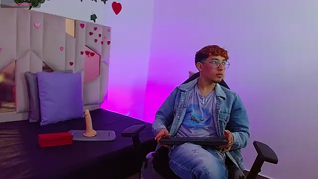 Axel tay online show from 02-27-25, 03:14