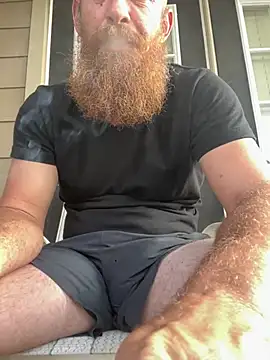 Snapshot of 32XRedBeard chatting on 05-02-26, 11:37 32XRedBeard online show from 05-02-26, 11:37