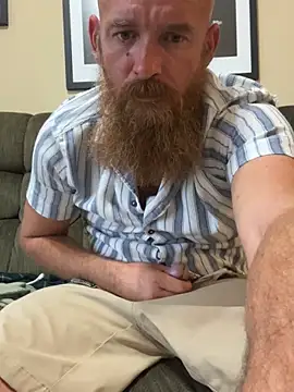 Snapshot of 32XRedBeard chatting on 05-08-26, 10:48 32XRedBeard online show from 05-08-26, 10:48