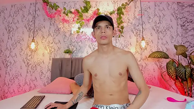 Bonny and carrot online show from 02-19-26, 07:10