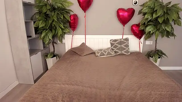 Snapshot of AnnaElys chatting on 02-20-25, 09:20 AnnaElys online show from 02-20-25, 09:20