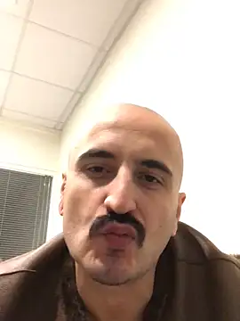 ilmaestoso online show from 01-06-25, 11:42