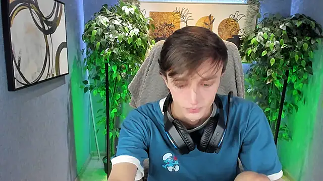 John Weasley online show from 10-17-25, 06:16