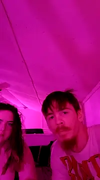 Snapshot of LitHippieBaby420 chatting on 01-07-25, 03:44 LitHippieBaby420 online show from 01-07-25, 03:44