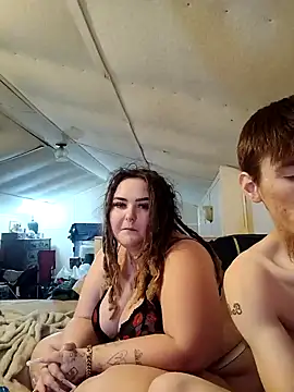 Snapshot of LitHippieBaby420 chatting on 01-07-25, 11:45 LitHippieBaby420 online show from 01-07-25, 11:45