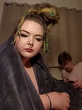 Snapshot of LitHippieBaby420 chatting on 02-19-25, 11:46 LitHippieBaby420 online show from 02-19-25, 11:46