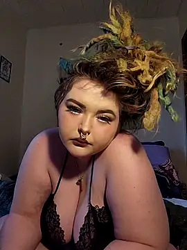 Snapshot of LitHippieBaby420 chatting on 03-19-25, 06:12 LitHippieBaby420 online show from 03-19-25, 06:12