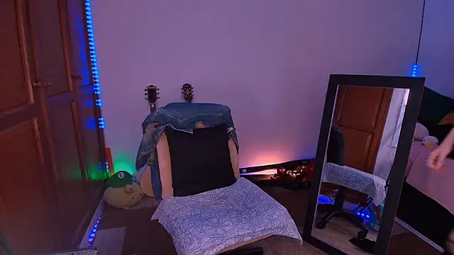 Snapshot of antonelawow chatting on 11-13-25, 08:52 antonelawow online show from 11-13-25, 08:52