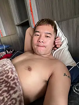 zxb757369 online show from 01-22-25, 04:13